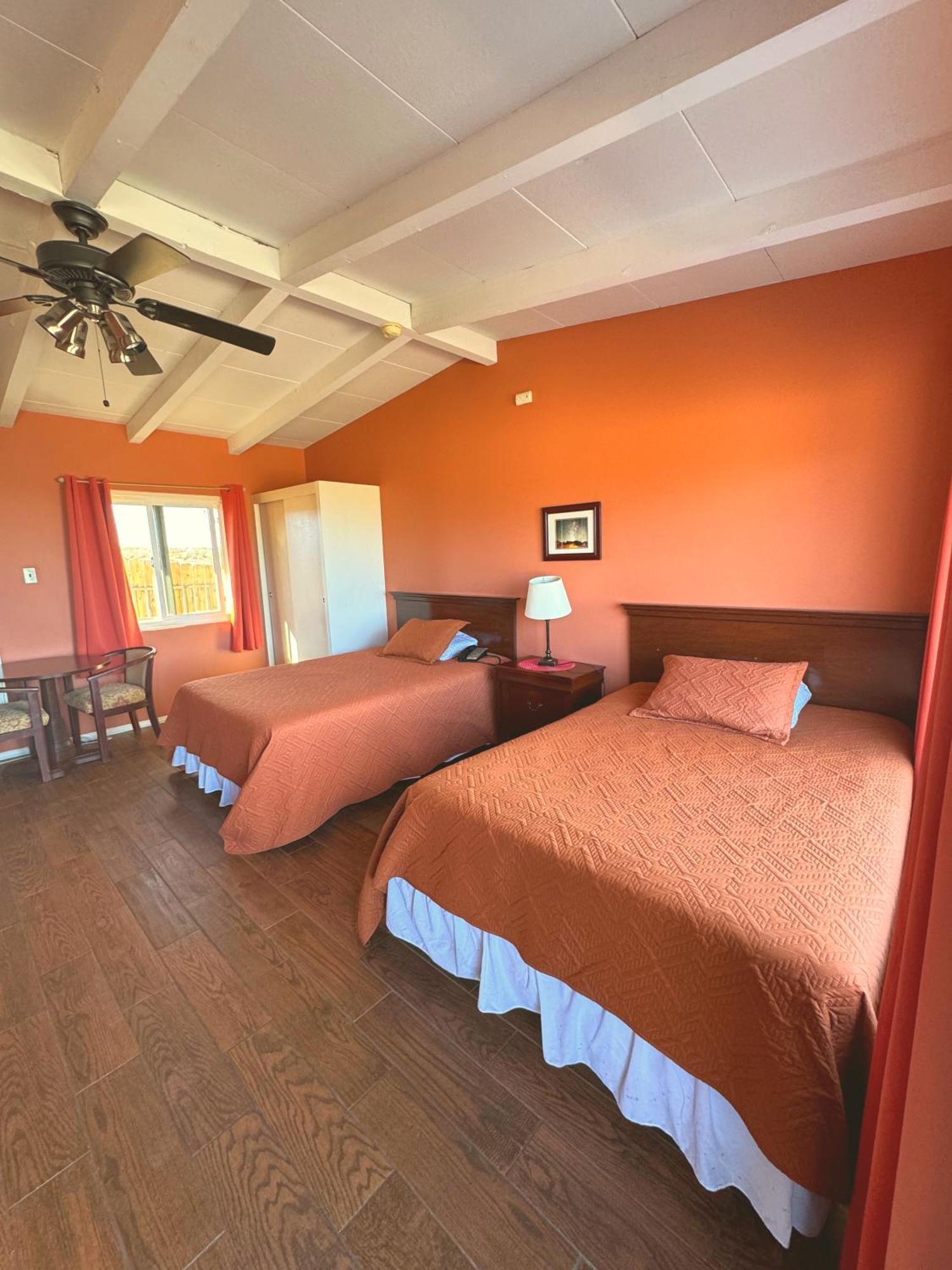 Harmony Motel トウェンティナイン・パームズ エクステリア 写真