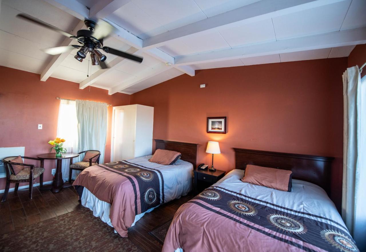 Harmony Motel トウェンティナイン・パームズ エクステリア 写真